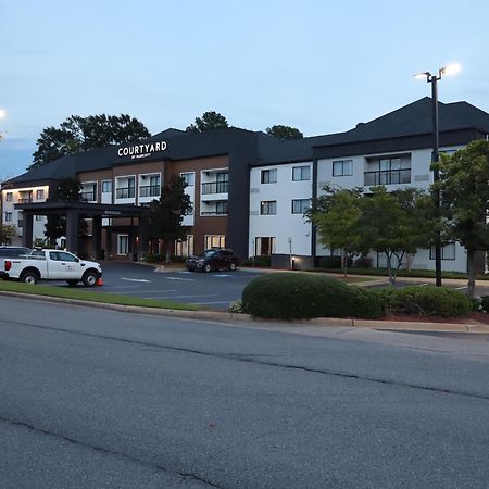 Courtyard Tuscaloosa Hotel Bagian luar foto